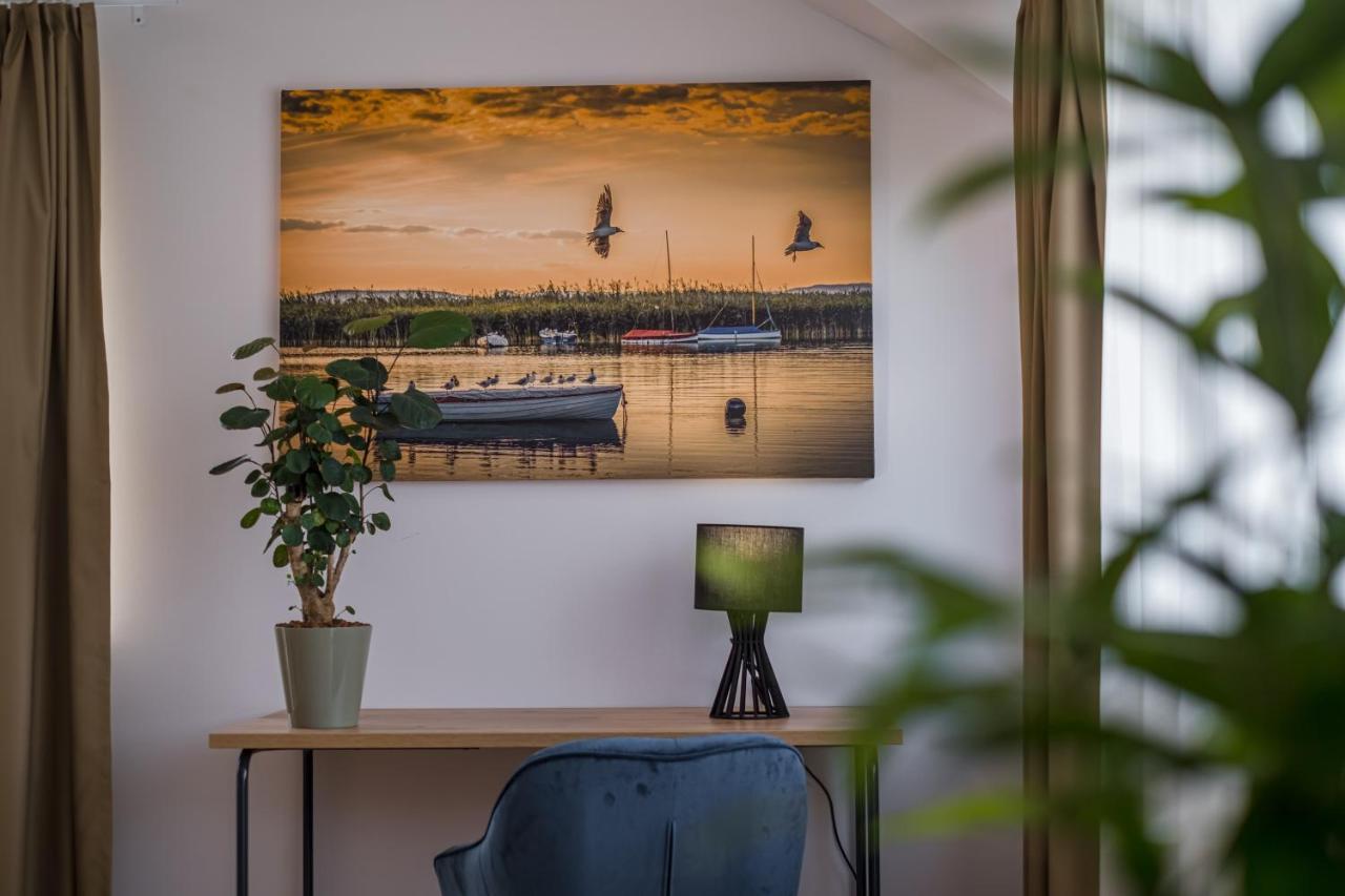 Kistuecsoek Food & Room Balatonszárszó 외부 사진